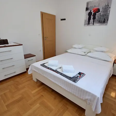 Casa de Férias Bili Dvori By Interhome