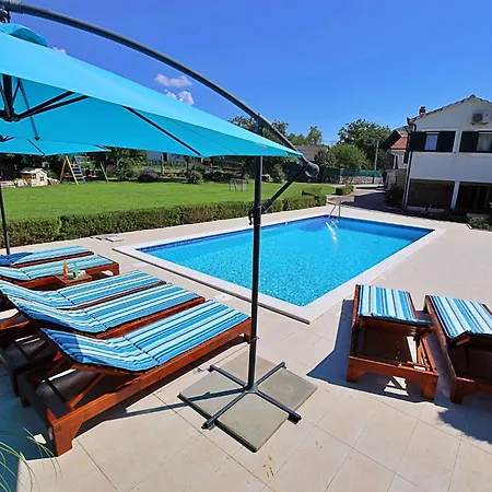 Casa de Férias Bili Dvori By Interhome