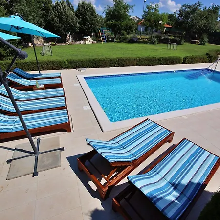 Casa de Férias Bili Dvori By Interhome *