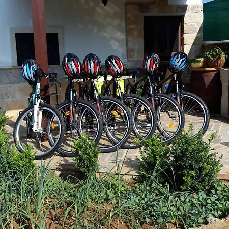 Bili Dvori By Interhome Trilj